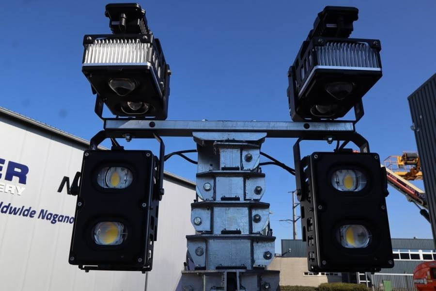 Atlas Copco Hilight H6+ Valid inspection, *Guarantee! Max Boom - Mat d'éclairage: photos 4 Atlas Copco Hilight H6+ Valid inspection, *Guarantee! Max Boom - Mat d'éclairage: photos 4