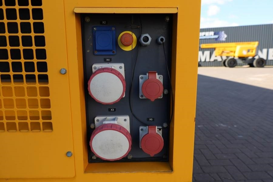 Atlas Copco QAS 150 Diesel, 150KVA - Groupe électrogène: photos 3 Atlas Copco QAS 150 Diesel, 150KVA - Groupe électrogène: photos 3