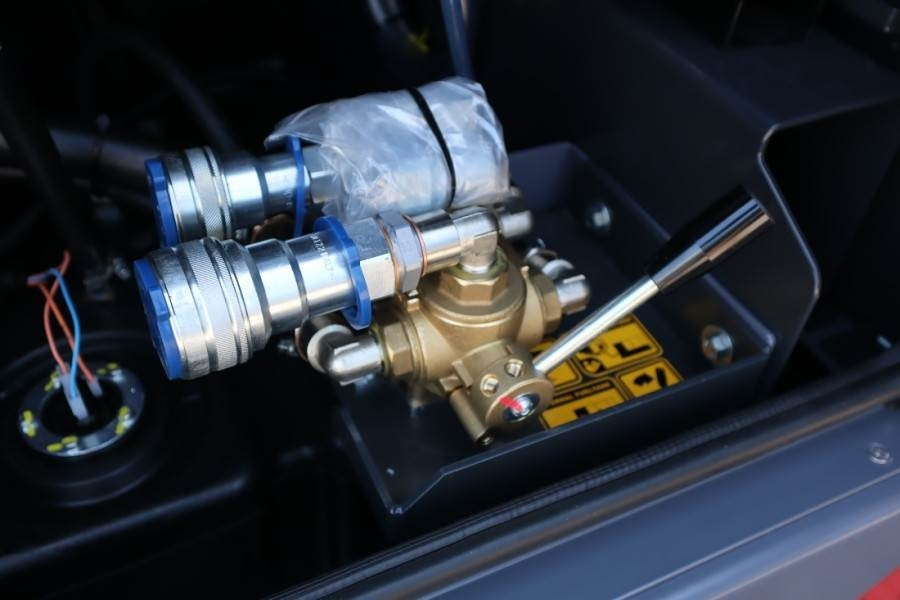 Atlas Copco QES 105 JD ST3 Valid inspection, *Guarantee! Diese - Groupe électrogène: photos 3 Atlas Copco QES 105 JD ST3 Valid inspection, *Guarantee! Diese - Groupe électrogène: photos 3