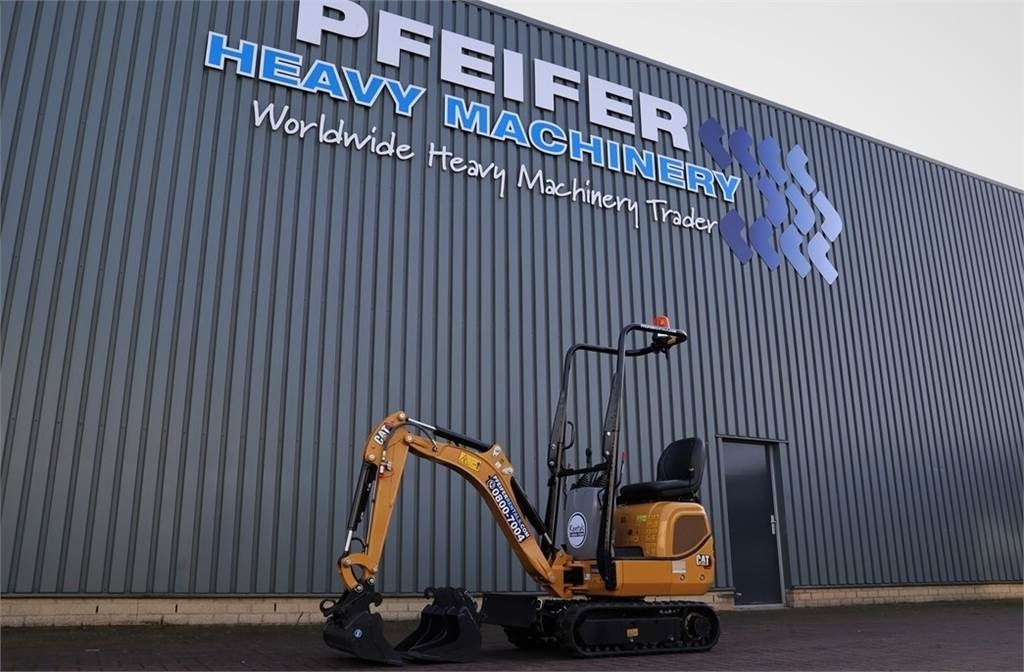 CAT 300.9D NEW, Valid inspection, *Guarantee! Hydr Qui - Mini pelle: photos 1 CAT 300.9D NEW, Valid inspection, *Guarantee! Hydr Qui - Mini pelle: photos 1