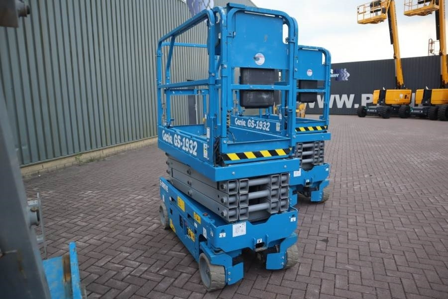 Genie GS1932 E-Drive Several In Stock, 8m Working Height - Nacelle ciseaux: photos 2 Genie GS1932 E-Drive Several In Stock, 8m Working Height - Nacelle ciseaux: photos 2
