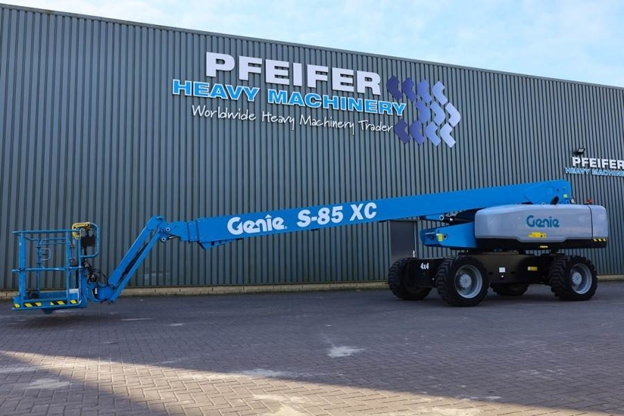 Genie S85XC Valid inspection, *Guarantee! Diesel, 4x4 Dr - Nacelle télescopique: photos 1 Genie S85XC Valid inspection, *Guarantee! Diesel, 4x4 Dr - Nacelle télescopique: photos 1