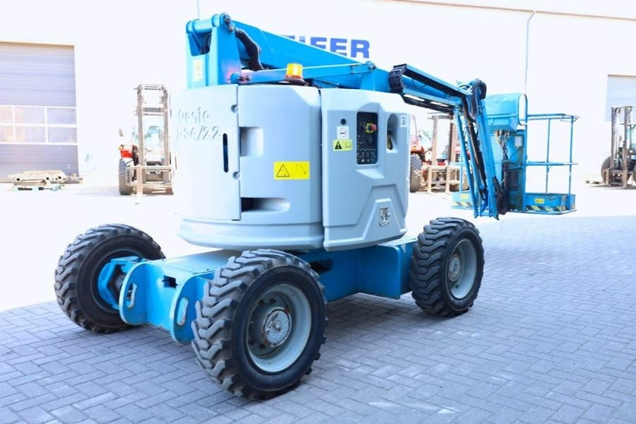Genie Z34/22 Diesel, 4x4 Drive, 12.6m Working Height, 6. - Nacelle articulée: photos 2 Genie Z34/22 Diesel, 4x4 Drive, 12.6m Working Height, 6. - Nacelle articulée: photos 2