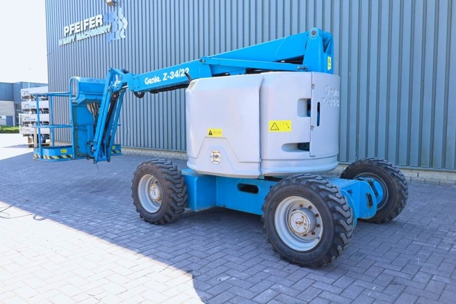 Nacelle articulée Genie Z34/22 Diesel, 4x4 Drive, 12.6m Working Height, 6.: photos 8 Nacelle articulée Genie Z34/22 Diesel, 4x4 Drive, 12.6m Working Height, 6.: photos 8