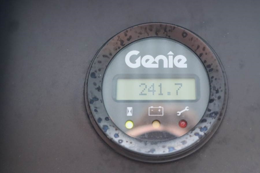 Genie Z60/37FE Valid Inspection, *Guarantee! Hybrid, 4x4 - Nacelle articulée: photos 5 Genie Z60/37FE Valid Inspection, *Guarantee! Hybrid, 4x4 - Nacelle articulée: photos 5