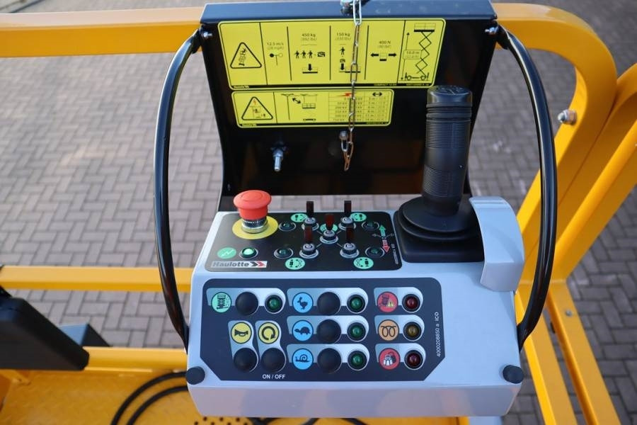 Haulotte Compact 12DX Valid Inspection, *Guarantee! Diesel, - Nacelle ciseaux: photos 3 Haulotte Compact 12DX Valid Inspection, *Guarantee! Diesel, - Nacelle ciseaux: photos 3