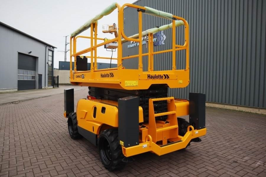 Haulotte Compact 12DX Valid Inspection, *Guarantee! Diesel, - Nacelle ciseaux: photos 3 Haulotte Compact 12DX Valid Inspection, *Guarantee! Diesel, - Nacelle ciseaux: photos 3