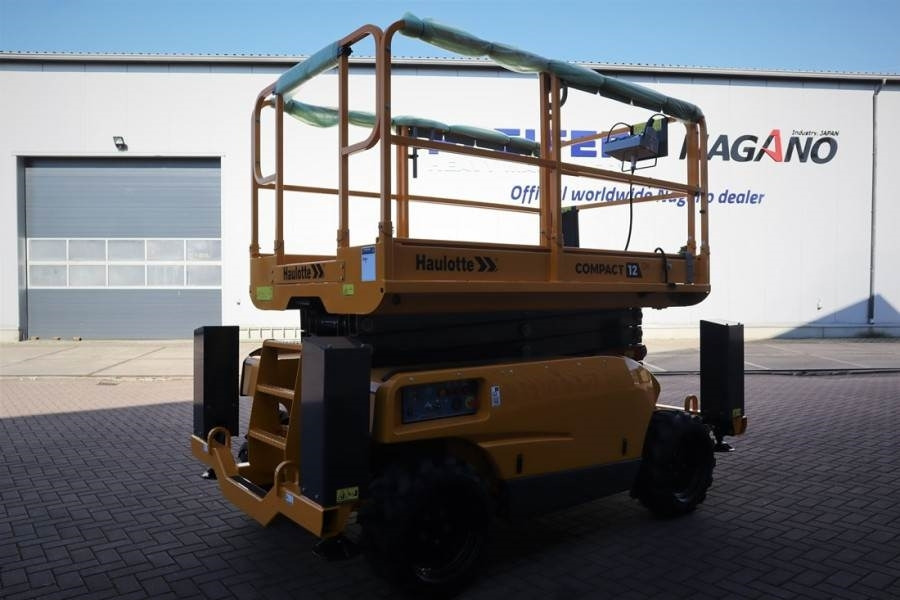 Haulotte Compact 12DX Valid Inspection, *Guarantee! Diesel, - Nacelle ciseaux: photos 3 Haulotte Compact 12DX Valid Inspection, *Guarantee! Diesel, - Nacelle ciseaux: photos 3