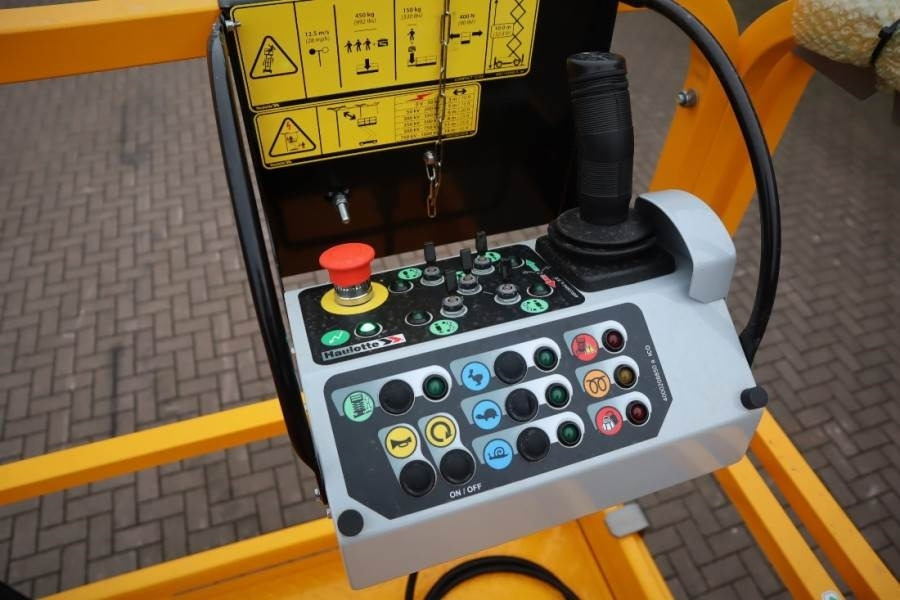 Haulotte Compact 12DX Valid Inspection, *Guarantee! Diesel, - Nacelle ciseaux: photos 3 Haulotte Compact 12DX Valid Inspection, *Guarantee! Diesel, - Nacelle ciseaux: photos 3