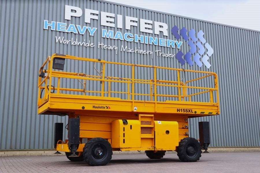 Haulotte H15SXL Diesel, 4x4 Drive, 15m Working Height, 500k - Nacelle ciseaux: photos 1 Haulotte H15SXL Diesel, 4x4 Drive, 15m Working Height, 500k - Nacelle ciseaux: photos 1