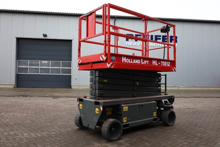 Holland Lift Ecostar HL-11812 Electric, 14m Working Height, 300 - Nacelle ciseaux: photos 2 Holland Lift Ecostar HL-11812 Electric, 14m Working Height, 300 - Nacelle ciseaux: photos 2