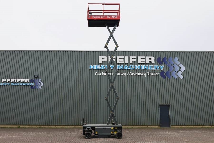 Holland Lift Ecostar HL-7814 Electric, 10m Working Height, 450k - Nacelle ciseaux: photos 4 Holland Lift Ecostar HL-7814 Electric, 10m Working Height, 450k - Nacelle ciseaux: photos 4