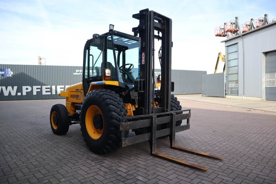 Crédit-bail JCB 930-4 T4 Valid inspection, *Guarantee! Diesel, 4x4 JCB 930-4 T4 Valid inspection, *Guarantee! Diesel, 4x4: photos 6 Crédit-bail JCB 930-4 T4 Valid inspection, *Guarantee! Diesel, 4x4 JCB 930-4 T4 Valid inspection, *Guarantee! Diesel, 4x4: photos 6