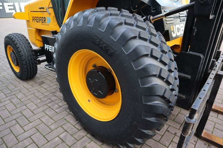 Crédit-bail JCB 930-4 T4 Valid inspection, *Guarantee! Diesel, 4x4 JCB 930-4 T4 Valid inspection, *Guarantee! Diesel, 4x4: photos 13 Crédit-bail JCB 930-4 T4 Valid inspection, *Guarantee! Diesel, 4x4 JCB 930-4 T4 Valid inspection, *Guarantee! Diesel, 4x4: photos 13