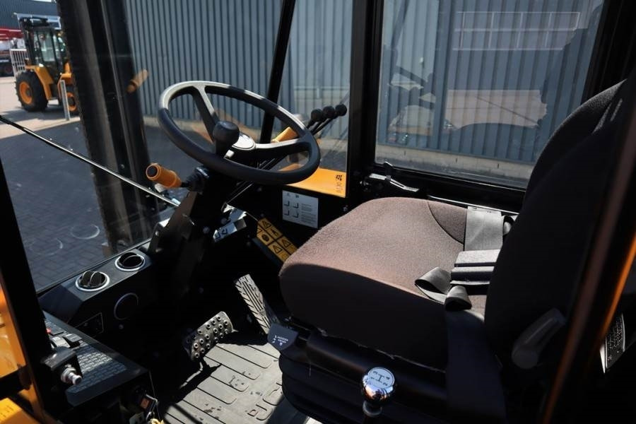 JCB 940-4 T4 Valid inspection, *Guarantee! Diesel, 4x4 - Chariot tout terrain: photos 4 JCB 940-4 T4 Valid inspection, *Guarantee! Diesel, 4x4 - Chariot tout terrain: photos 4