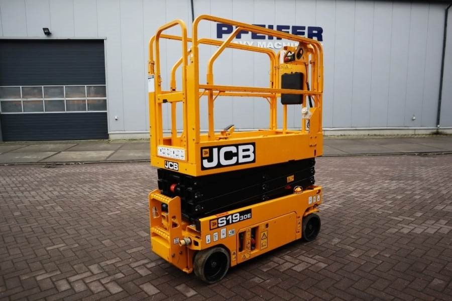 JCB S1930E Valid inspection, *Guarantee! 8m Working He - Nacelle ciseaux: photos 2 JCB S1930E Valid inspection, *Guarantee! 8m Working He - Nacelle ciseaux: photos 2