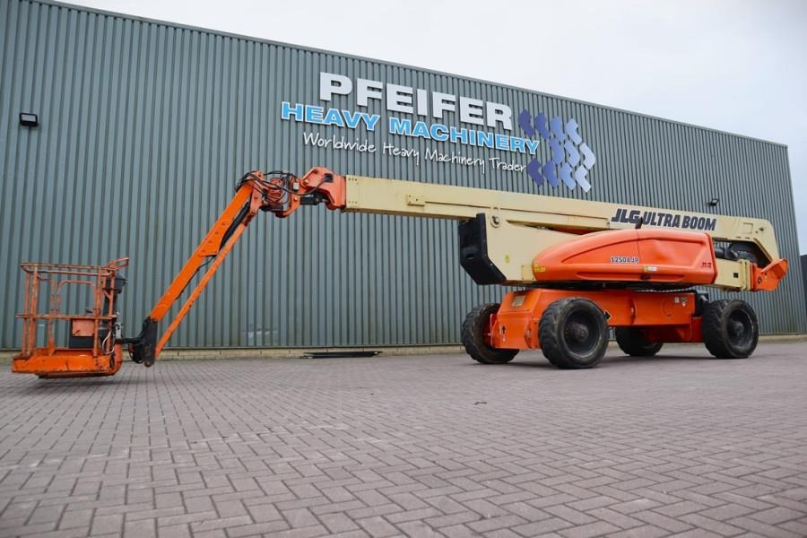 JLG 1250AJP Diesel, 4x4x4 Drive, 40.1m Working Height, - Nacelle articulée: photos 1 JLG 1250AJP Diesel, 4x4x4 Drive, 40.1m Working Height, - Nacelle articulée: photos 1