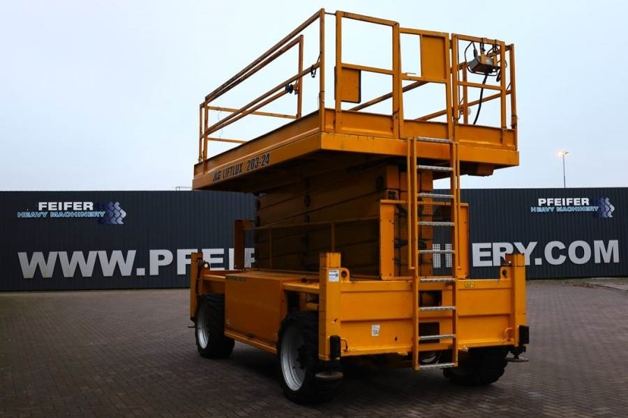 JLG 203-24 Diesel, 4x4 Drive, 22.3m Working Height, 75 - Nacelle ciseaux: photos 4 JLG 203-24 Diesel, 4x4 Drive, 22.3m Working Height, 75 - Nacelle ciseaux: photos 4