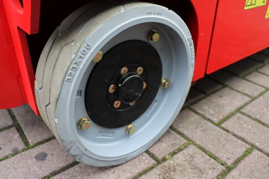 Nacelle ciseaux Magni ES0807EP New And Available Directly From Stock, El: photos 13 Nacelle ciseaux Magni ES0807EP New And Available Directly From Stock, El: photos 13