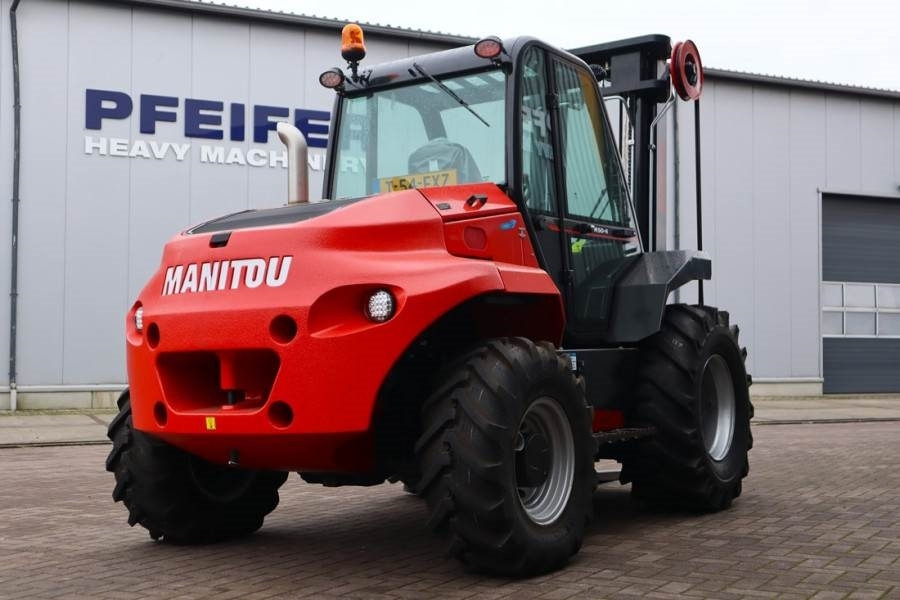 Manitou M50-4 Valid Inspection, *Guarantee, Diesel, 4x4 Dr - Chariot tout terrain: photos 2 Manitou M50-4 Valid Inspection, *Guarantee, Diesel, 4x4 Dr - Chariot tout terrain: photos 2