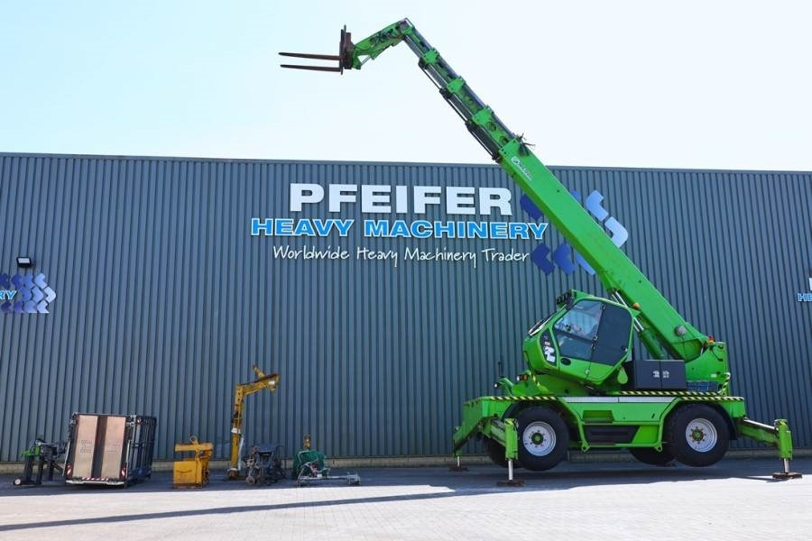 Merlo ROTO 40.26 MCSS Equipped With Various Attachments, - Chariot télescopique: photos 2 Merlo ROTO 40.26 MCSS Equipped With Various Attachments, - Chariot télescopique: photos 2