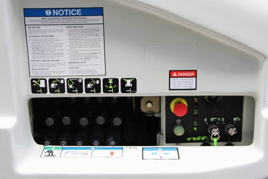 Niftylift HR28 HYBRIDE Valid inspection, *Guarantee! Hybrid, - Nacelle articulée: photos 5 Niftylift HR28 HYBRIDE Valid inspection, *Guarantee! Hybrid, - Nacelle articulée: photos 5