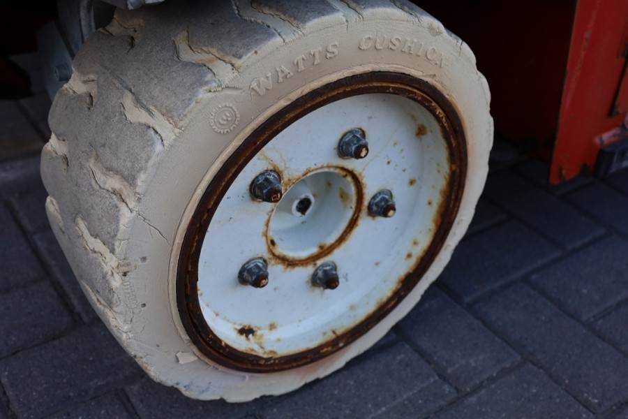 Nacelle ciseaux PB LIFT S171-16E Electric, 17.3m Working Height, 400k: photos 13 Nacelle ciseaux PB LIFT S171-16E Electric, 17.3m Working Height, 400k: photos 13