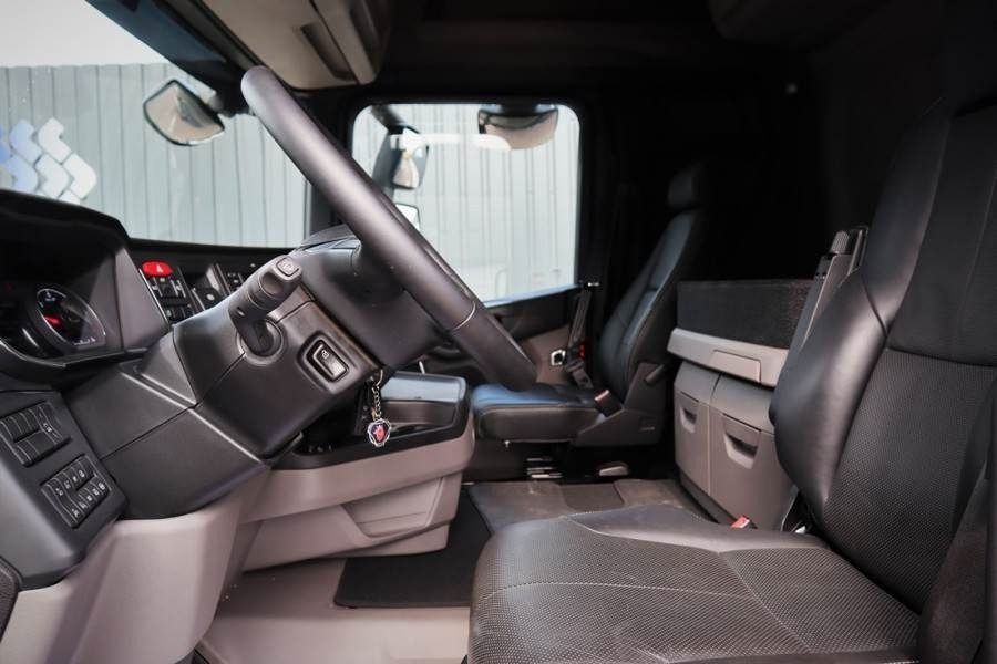 Scania R540 B10x4 Valid inspection, *Guarantee! 10x4x6 Dr - Grue tout-terrain: photos 4 Scania R540 B10x4 Valid inspection, *Guarantee! 10x4x6 Dr - Grue tout-terrain: photos 4
