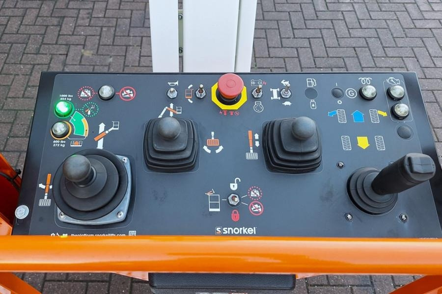 Snorkel 460SJ Valid Inspection, *Guarantee! CE, Diesel, 4x - Nacelle télescopique: photos 5 Snorkel 460SJ Valid Inspection, *Guarantee! CE, Diesel, 4x - Nacelle télescopique: photos 5