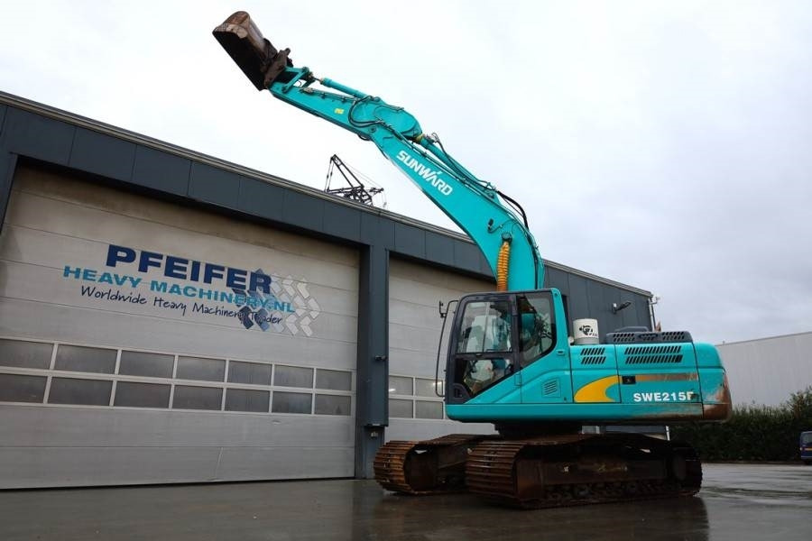 Sunward SWE215F CE certification, Diesel, Digging depth: 6 - Pelle sur chenille: photos 3 Sunward SWE215F CE certification, Diesel, Digging depth: 6 - Pelle sur chenille: photos 3