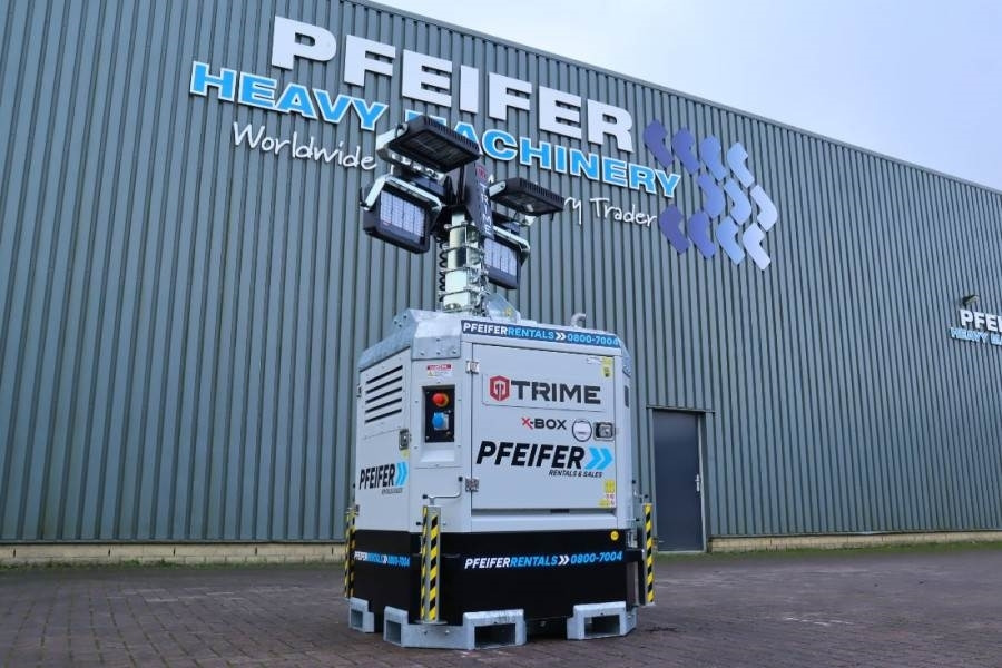 Trime X-BOX 4x320 LED Valid inspection, *Guarantee - Mat d'éclairage: photos 1 Trime X-BOX 4x320 LED Valid inspection, *Guarantee - Mat d'éclairage: photos 1