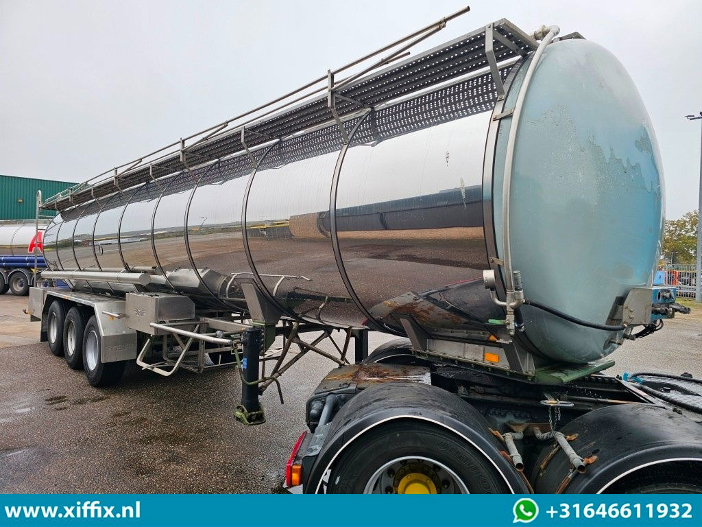 Burg 3-ass. Geisoleerde RVS tank oplegger / Food / 1 Compartiment - Semi-remorque citerne: photos 4 Burg 3-ass. Geisoleerde RVS tank oplegger / Food / 1 Compartiment - Semi-remorque citerne: photos 4