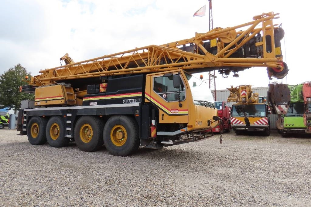 Liebherr LTM 1060-2 - Grue tout-terrain: photos 2 Liebherr LTM 1060-2 - Grue tout-terrain: photos 2