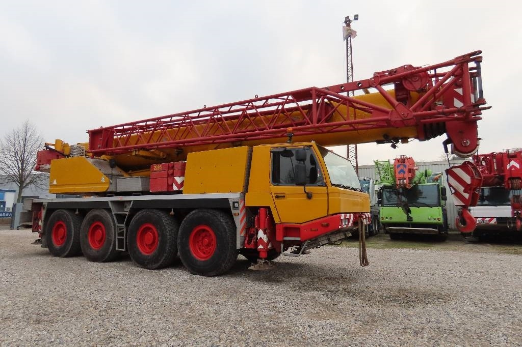 Tadano Faun ATF 65 G-4 - Grue tout-terrain: photos 2 Tadano Faun ATF 65 G-4 - Grue tout-terrain: photos 2