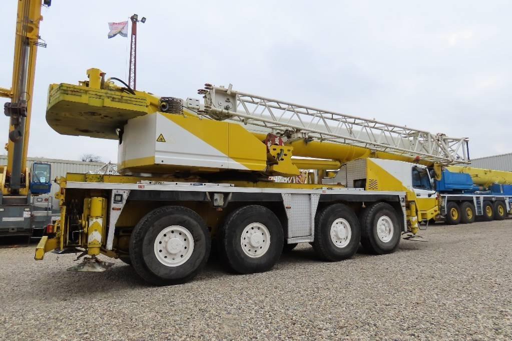 Tadano Faun ATF 90 G-4 - Grue tout-terrain: photos 3 Tadano Faun ATF 90 G-4 - Grue tout-terrain: photos 3