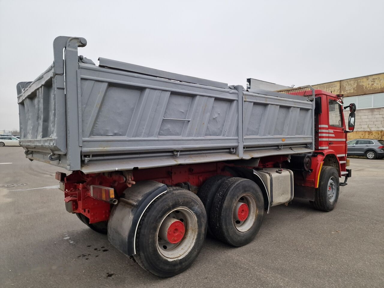 Scania 113 - Camion benne: photos 4 Scania 113 - Camion benne: photos 4