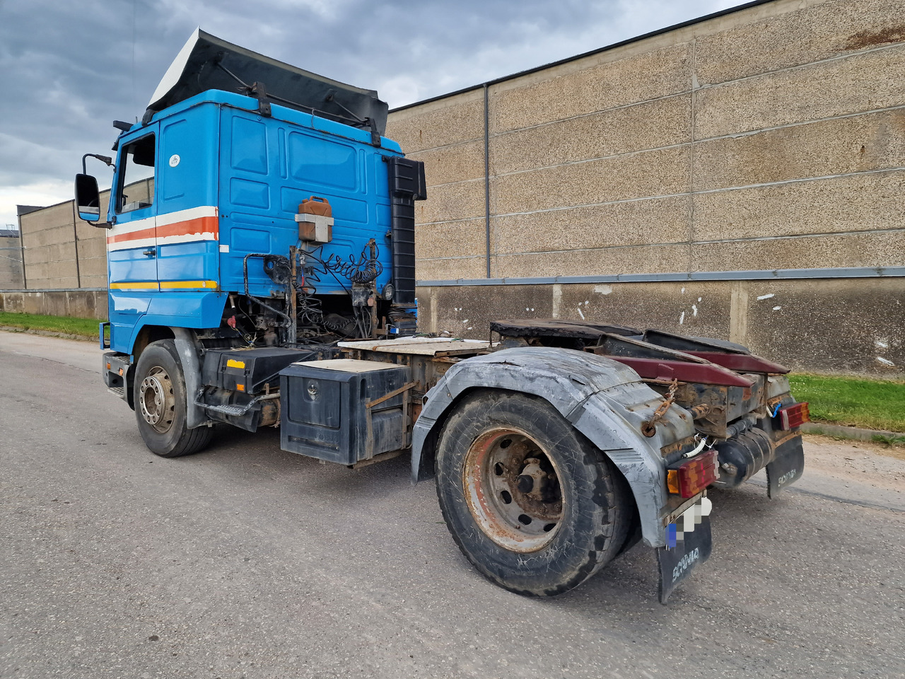 Scania 113 360hp manual - Tracteur routier: photos 4 Scania 113 360hp manual - Tracteur routier: photos 4