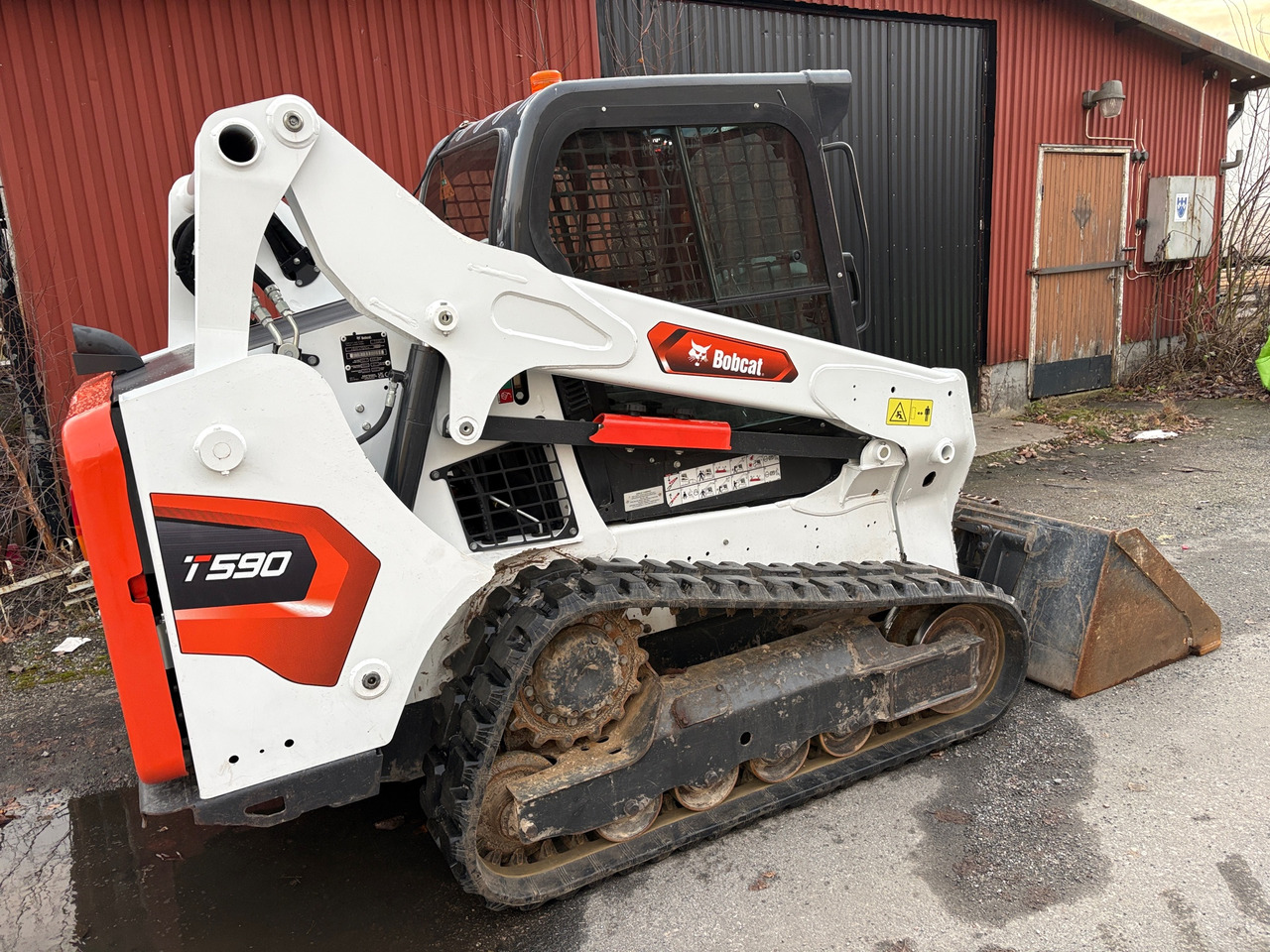 Bobcat T590 - Chargeuse compacte sur chenilles: photos 1 Bobcat T590 - Chargeuse compacte sur chenilles: photos 1
