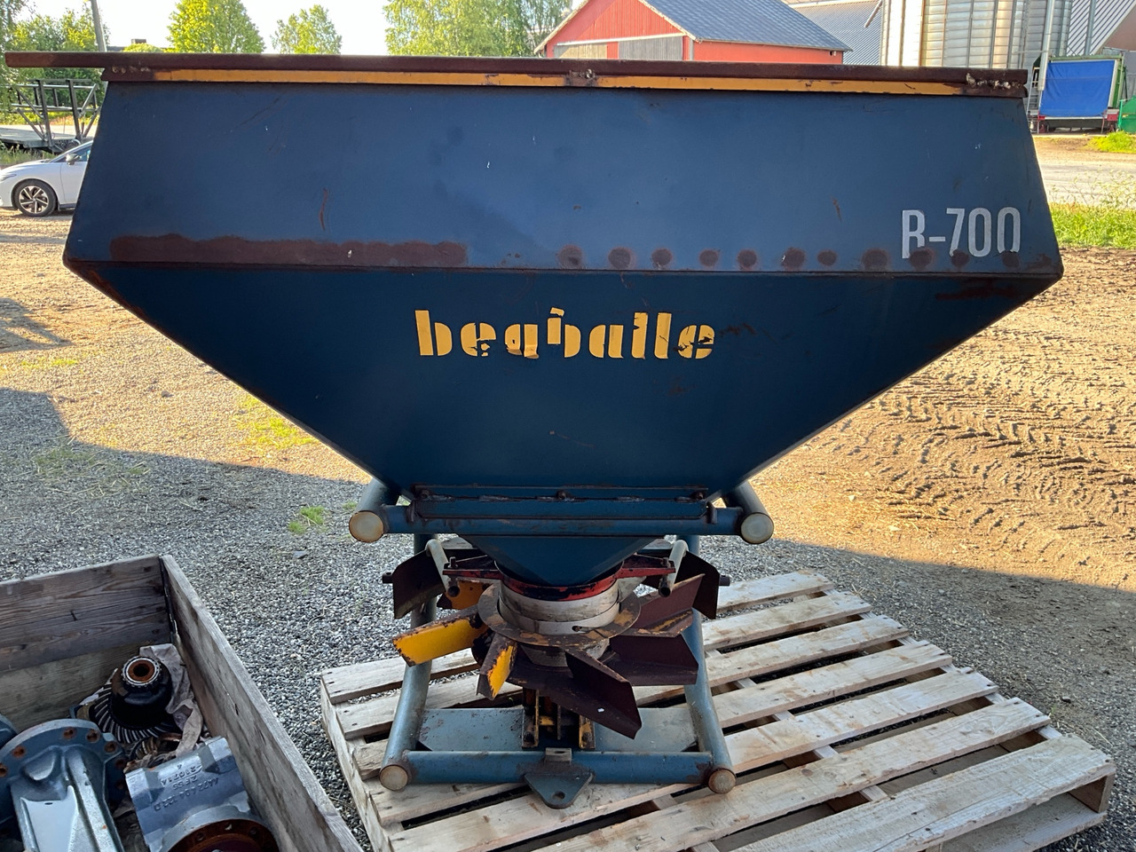 Bogballe B700 - Distributeur d'engrais: photos 1 Bogballe B700 - Distributeur d'engrais: photos 1