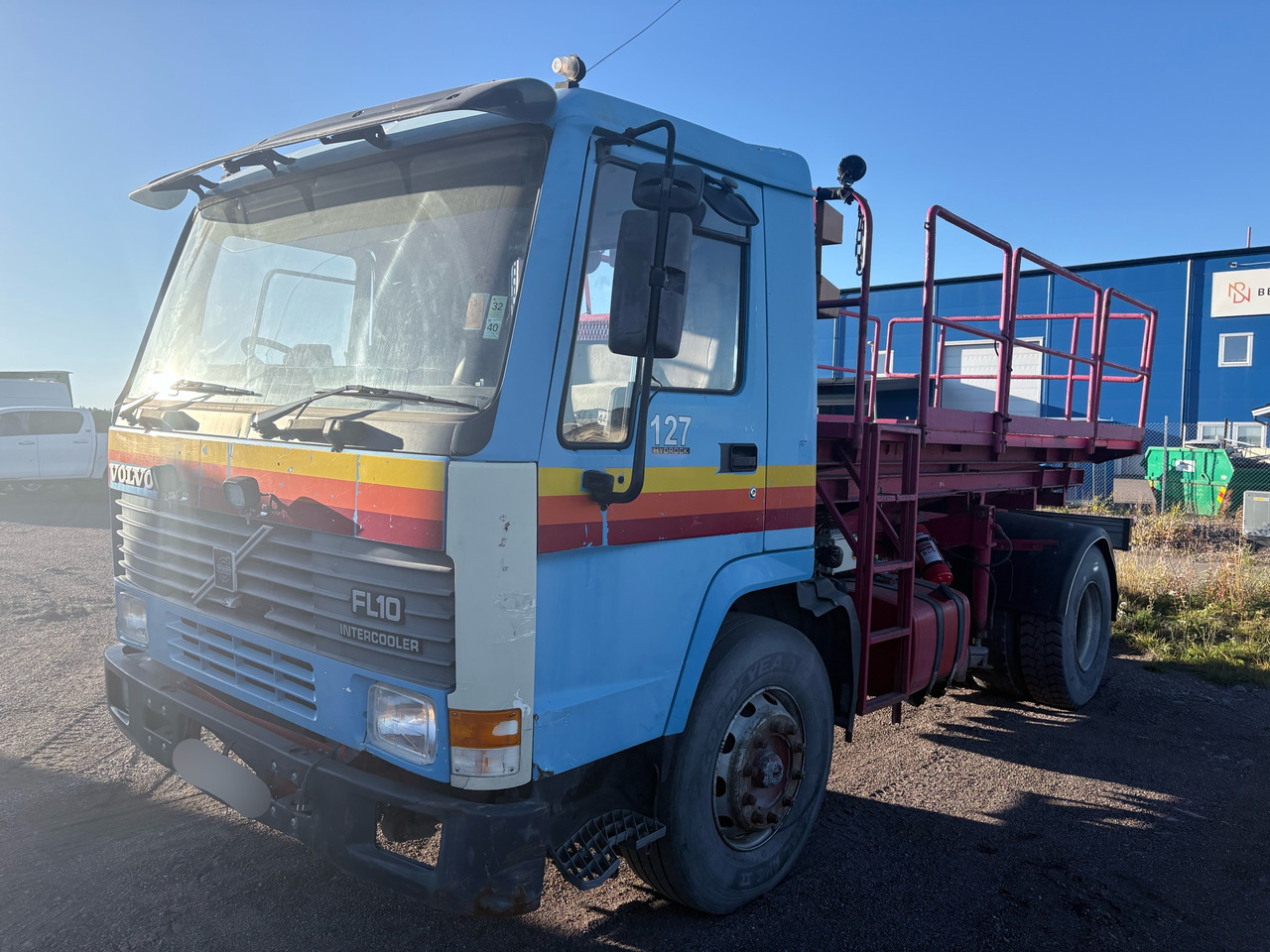 Volvo FL10 4X2 - Camion: photos 1 Volvo FL10 4X2 - Camion: photos 1