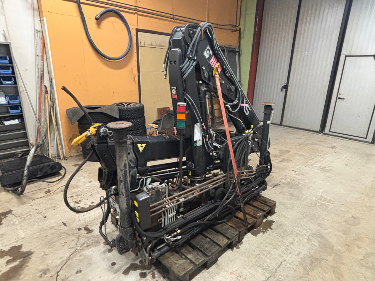 Hiab XS 066 D-3 Hiduo - Grue auxiliaire: photos 1 Hiab XS 066 D-3 Hiduo - Grue auxiliaire: photos 1