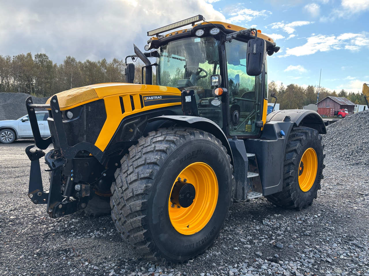 JCB Fastrac 4220 - Tracteur agricole: photos 1 JCB Fastrac 4220 - Tracteur agricole: photos 1