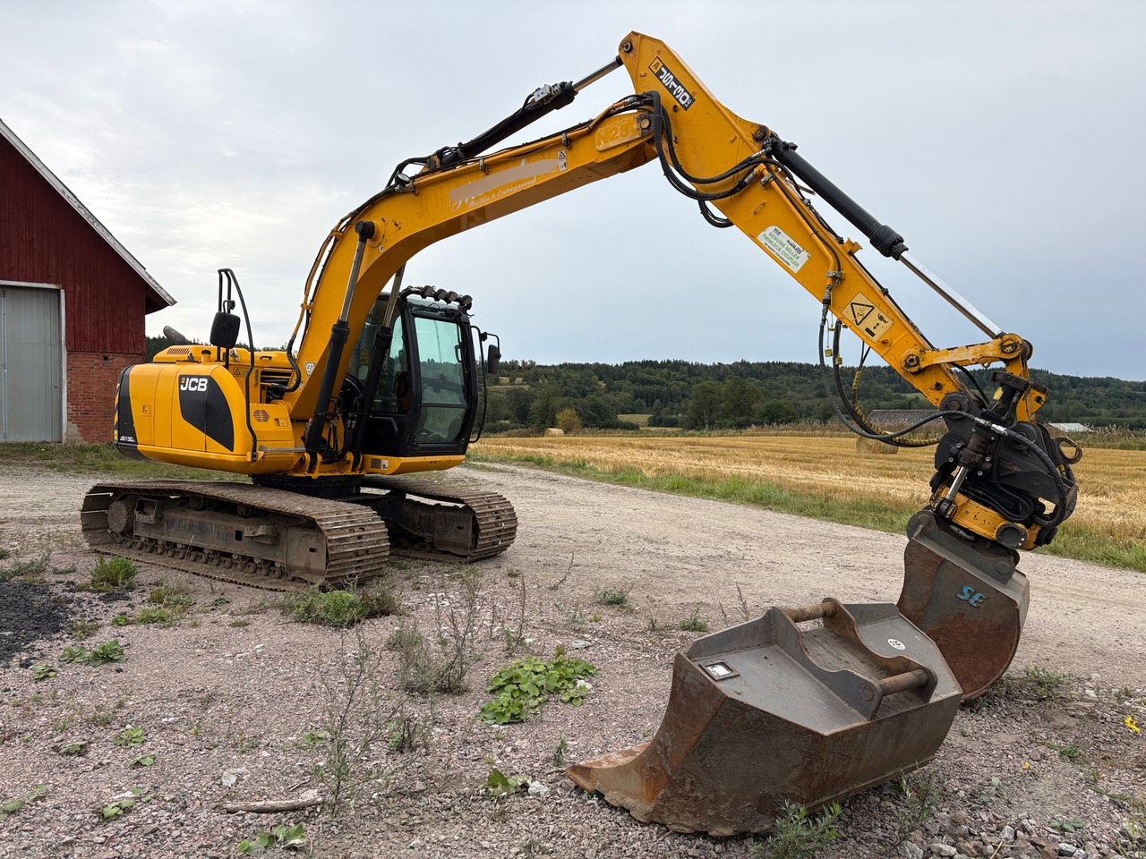 JCB JS130LC - Pelle: photos 1 JCB JS130LC - Pelle: photos 1