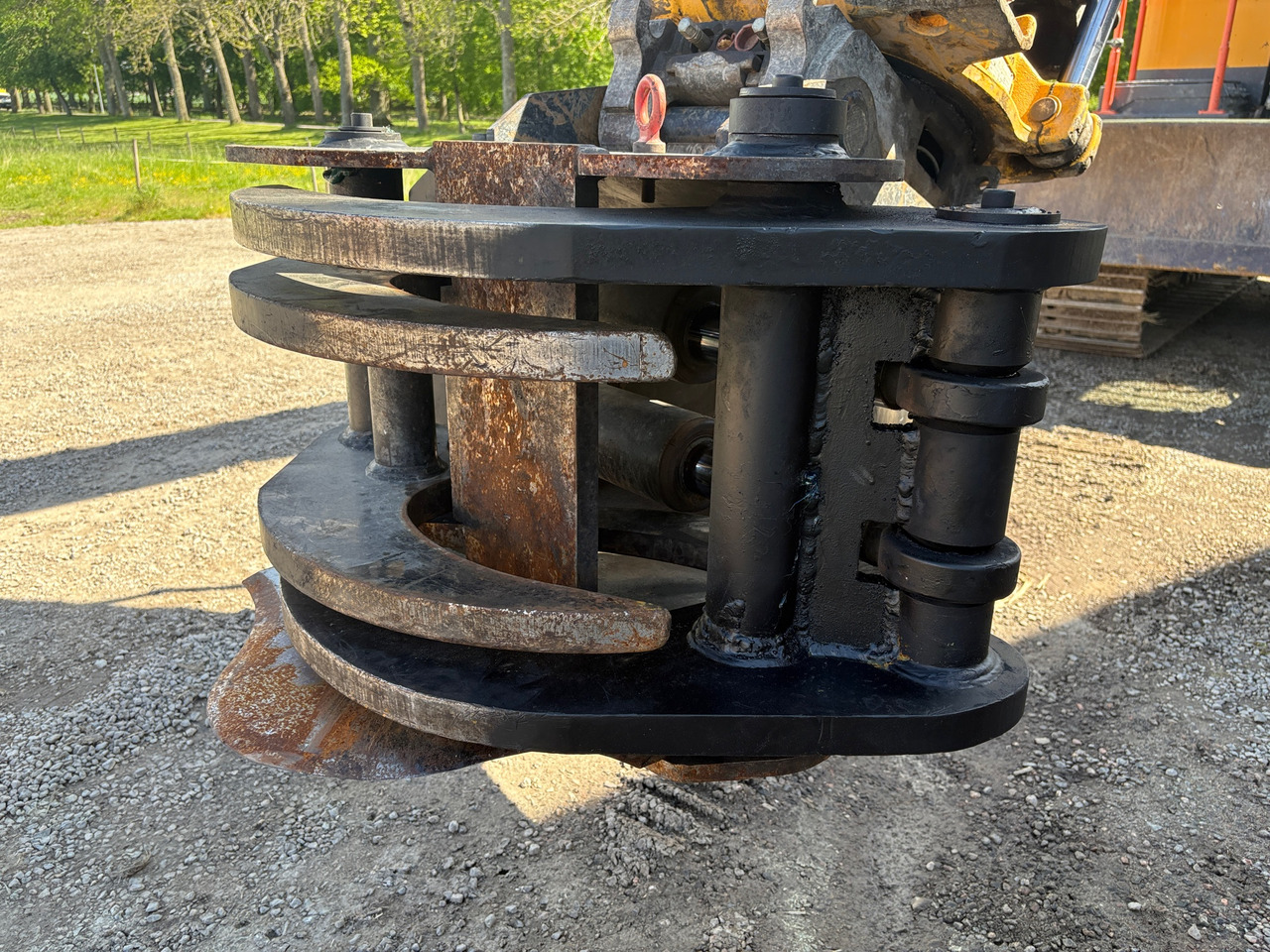 Jak-Metall Jak-300 - Matériel de chantier: photos 1 Jak-Metall Jak-300 - Matériel de chantier: photos 1