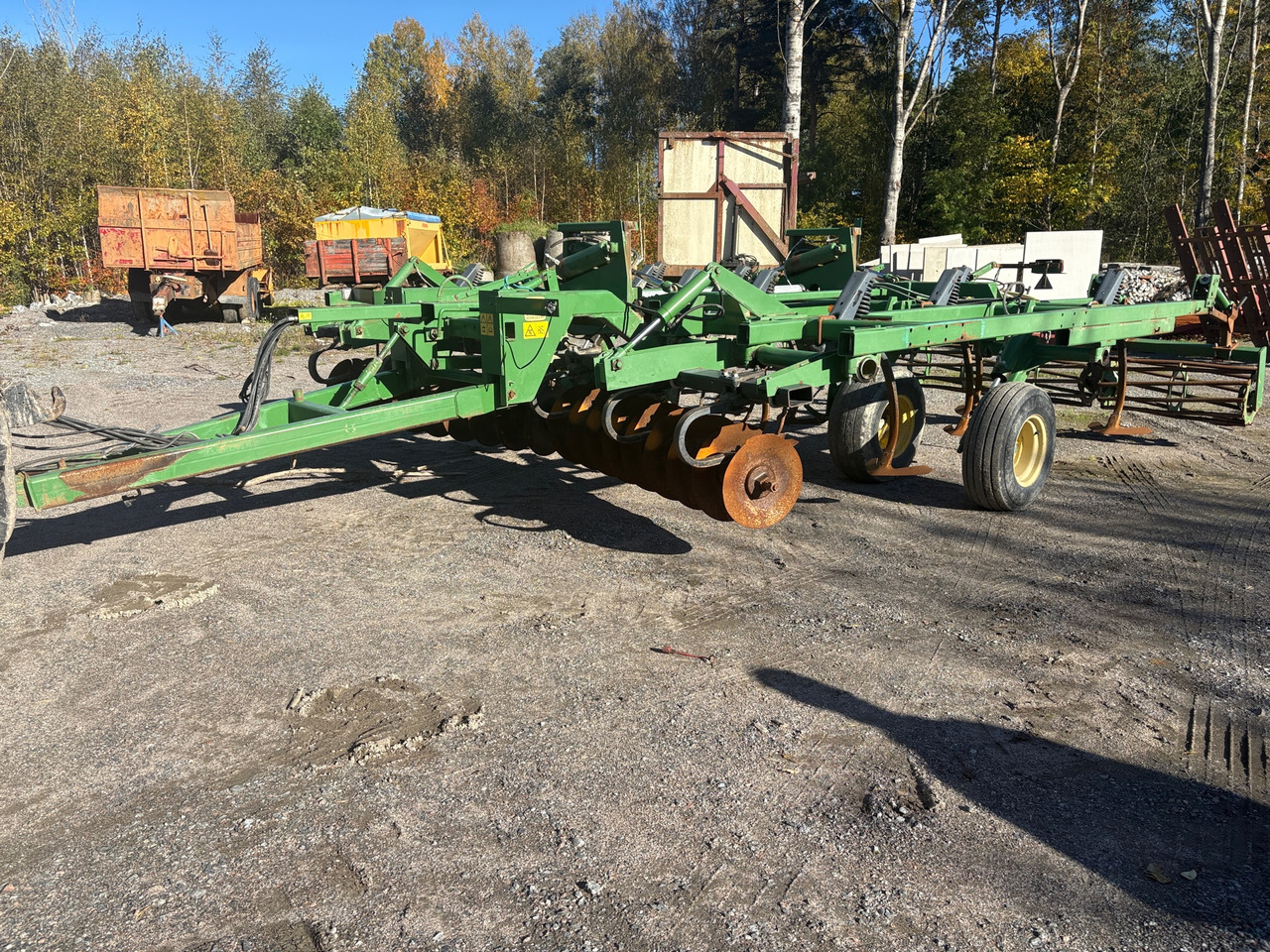 John Deere 4101 A - Outils du sol: photos 1 John Deere 4101 A - Outils du sol: photos 1