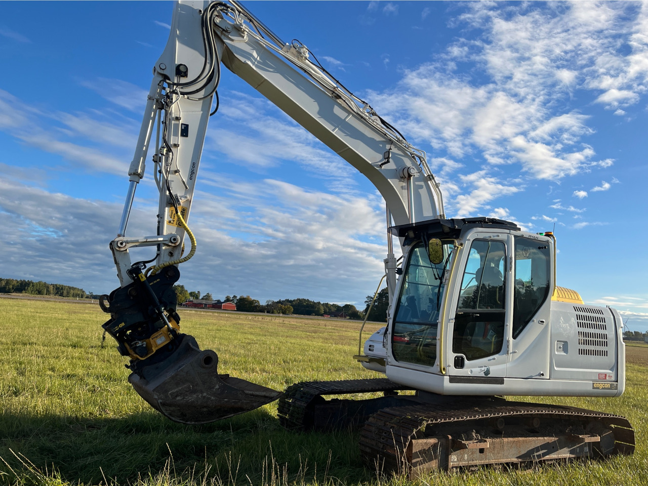Kobelco SK 130LC-11 - Pelle: photos 1 Kobelco SK 130LC-11 - Pelle: photos 1