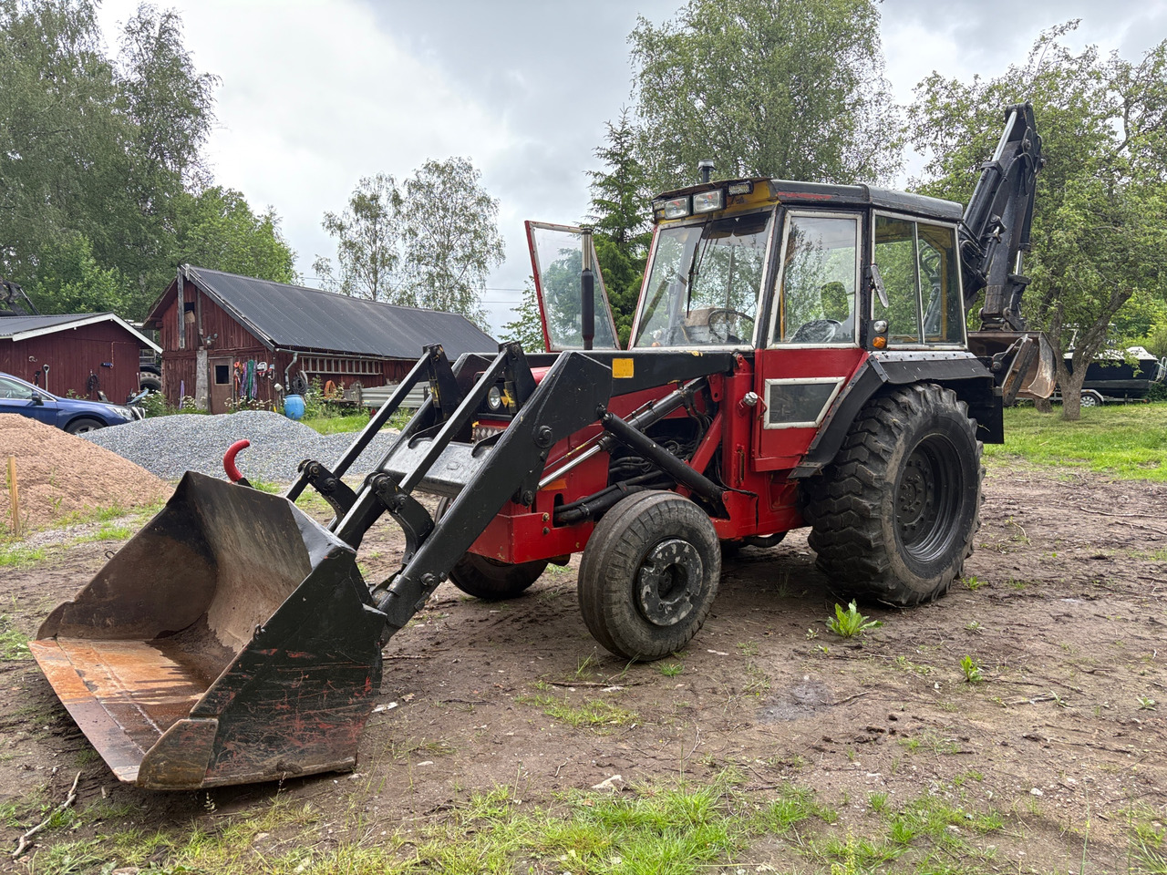 Massey Ferguson 50B - Tractopelle: photos 1 Massey Ferguson 50B - Tractopelle: photos 1