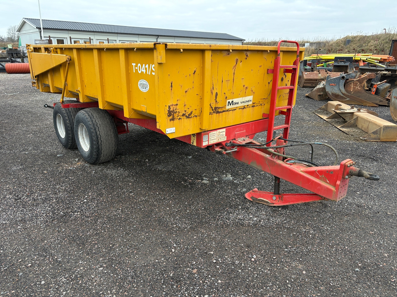 Möre T-041/S - Remorque benne: photos 1 Möre T-041/S - Remorque benne: photos 1