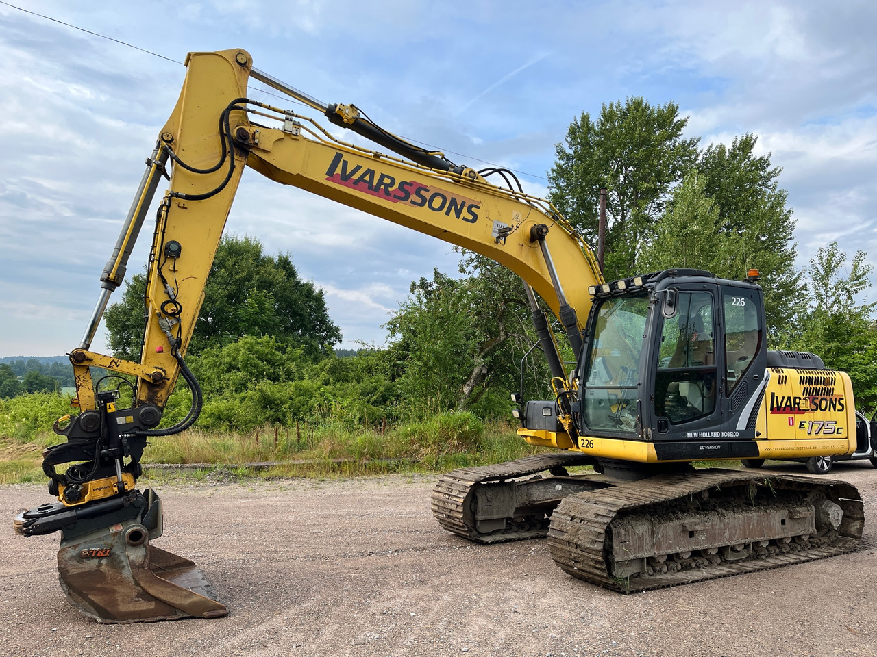 New Holland Kobelco E175C - Pelle: photos 1 New Holland Kobelco E175C - Pelle: photos 1