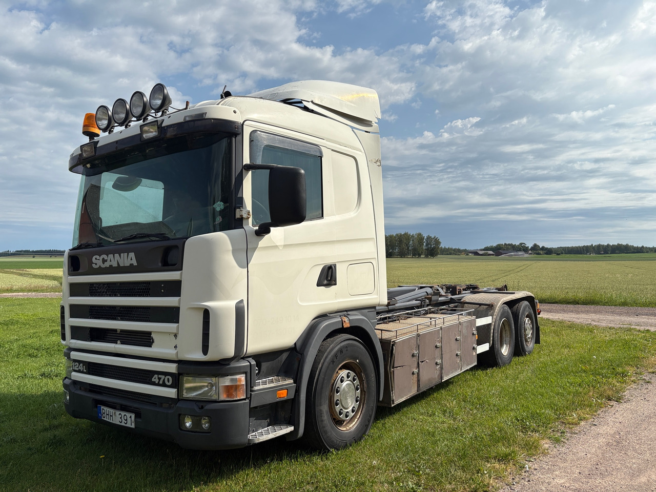 Scania 124L 470 - Camion ampliroll: photos 1 Scania 124L 470 - Camion ampliroll: photos 1